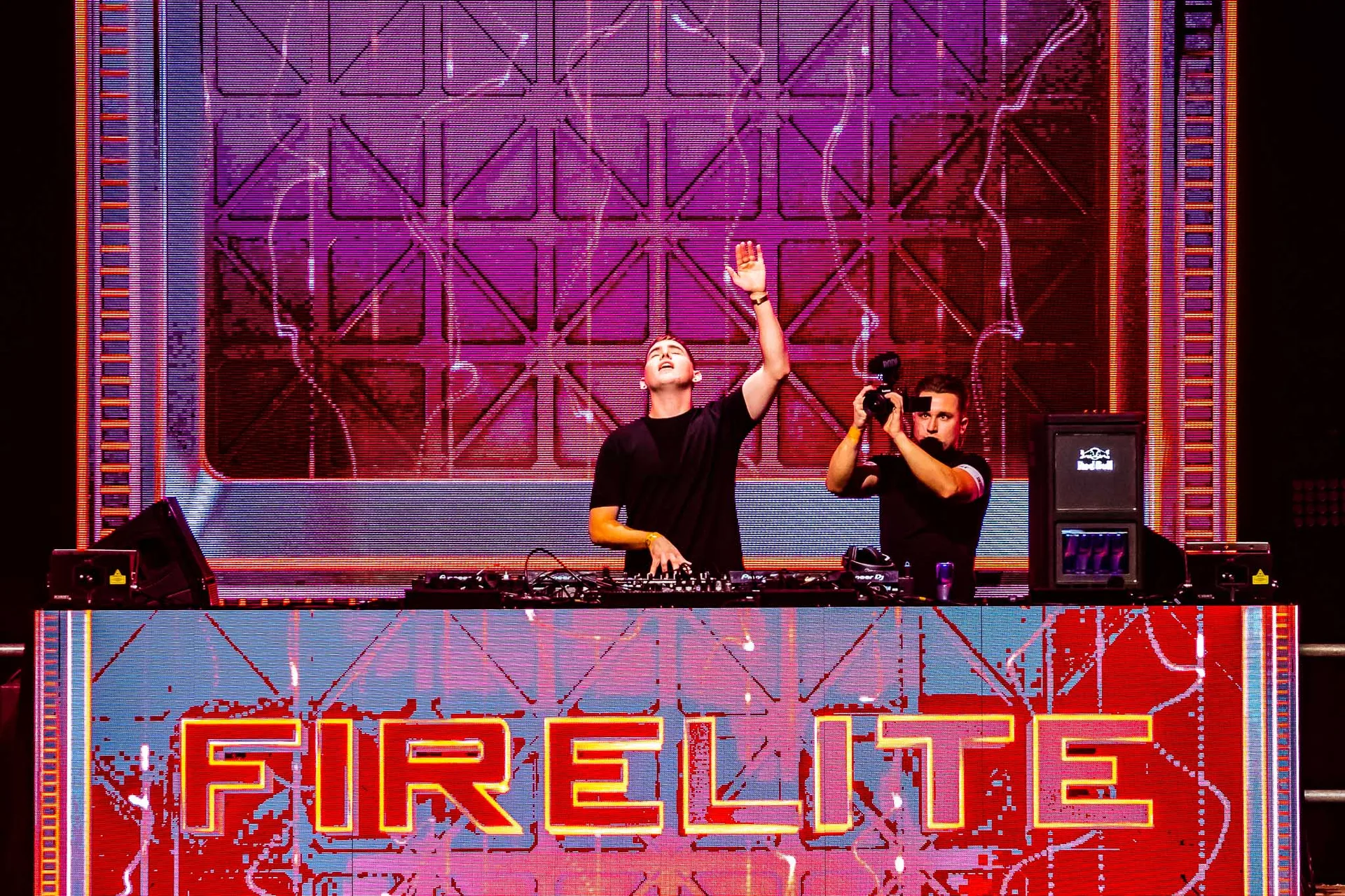 REVERZE TOTAL TAKE OVER 23