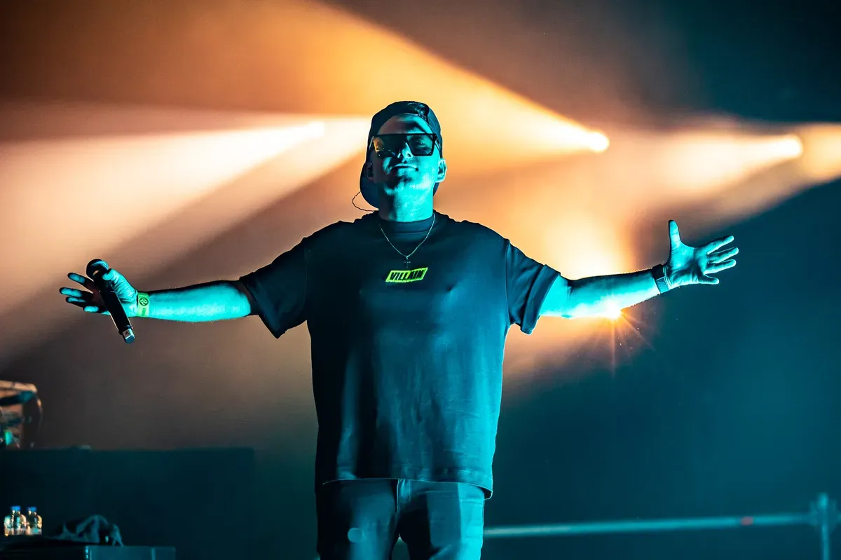 REVERZE TOTAL TAKE OVER 23 - Gallery